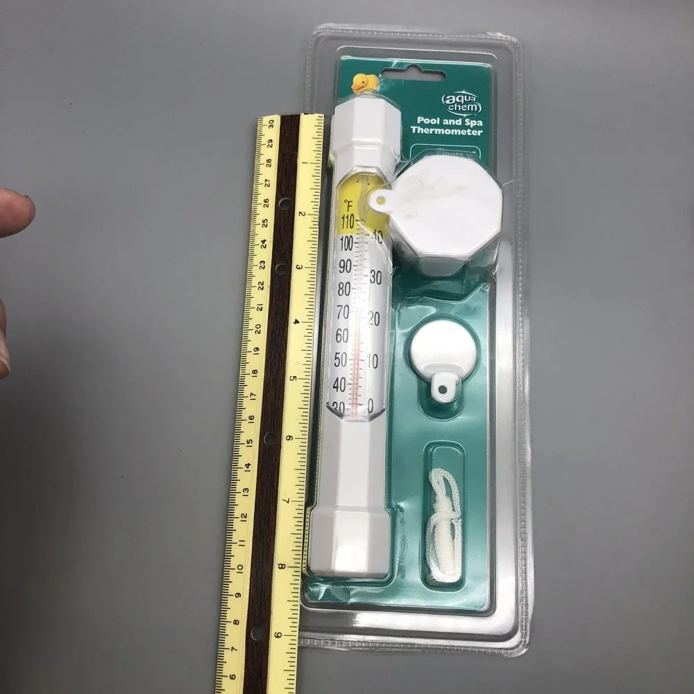 Aqua Chem Pool and Spa Thermometer Floating Submersible New Easy Read White